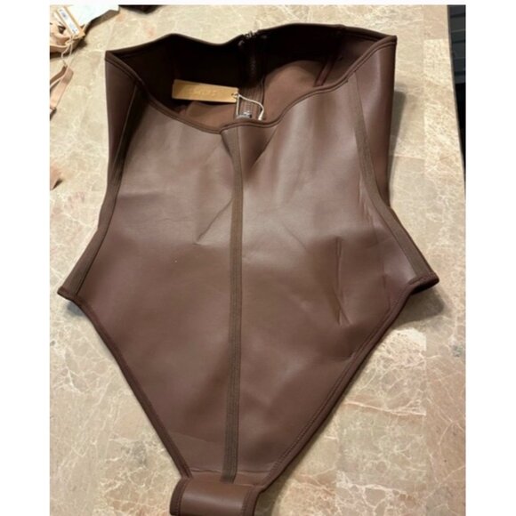 Skims Strapless Brown Sculpting One-Piece Swimsuit With Front Zipper Xtra-Life S - Picture 5 of 11